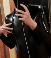 Покорный би ищет госпожу.  – Фото 1