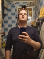 Немного пухлый сильный мужчина ищет с кем можно провести приятно время, приятно  – Фото 1