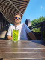 Ищу стройную девушку для регулярных встреч – Фото 1