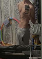 Парень 19 лет, без места. – Фото 1