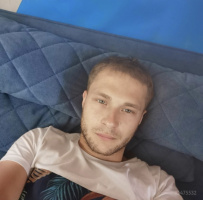 Симпатичный парень  – Фото 1