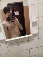 Парень 18 лет. Ищу первый опыт – Фото 1