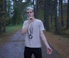 Ищу женщину которая лишит девственности – Фото 1