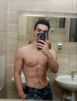 Парень 19 лет хочет найти девушку в Минске – Фото 1