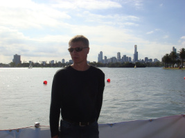 Ищу девушку. – Фото 1