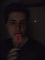 Чистоплотный, культурный парень. Нужен секс. – Фото 1